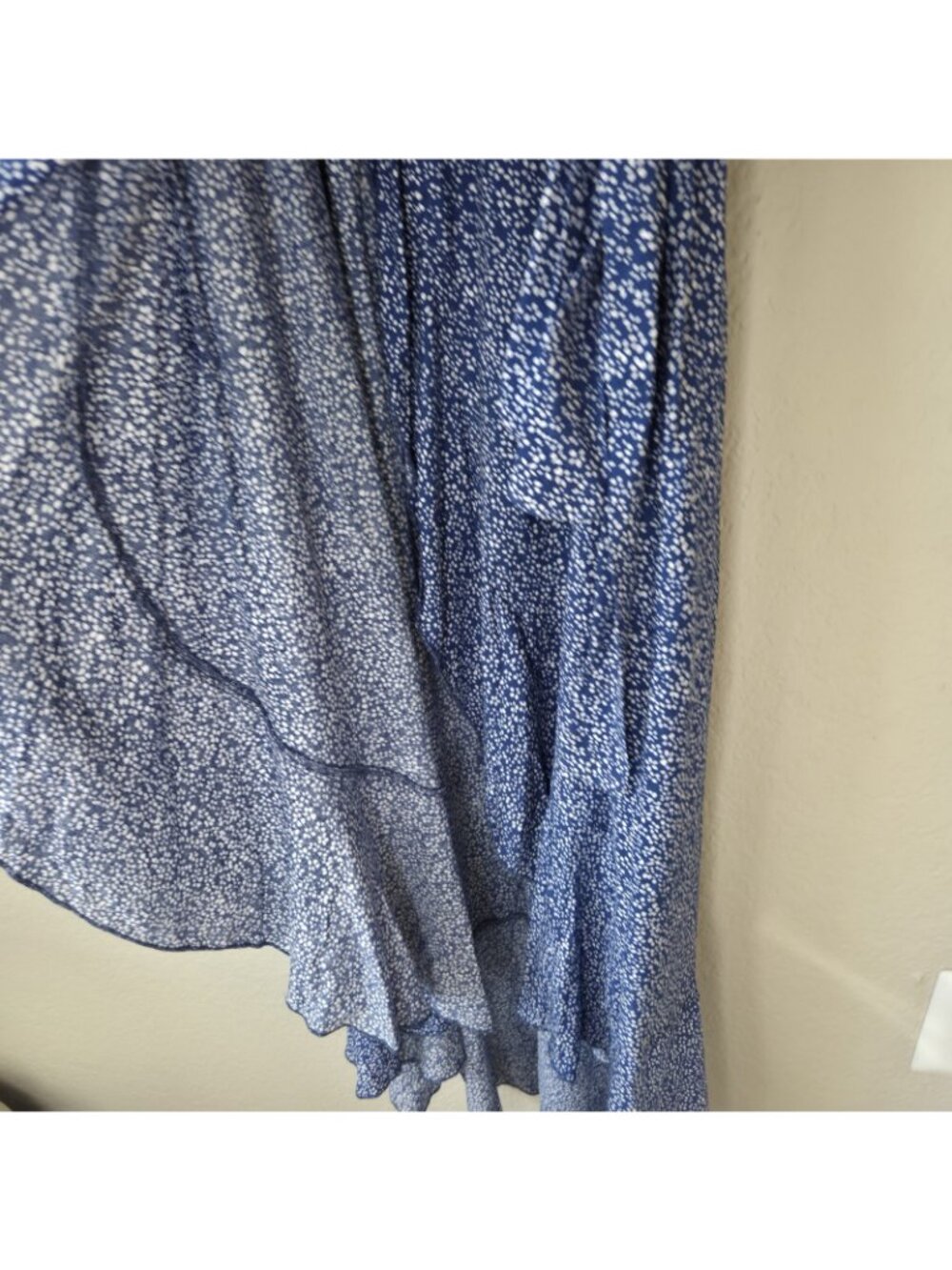 Zesica Wrap Ruffler Midi Dress Womens M Blue/White Floral Short Sleeve VNeck - Picture 10 of 16